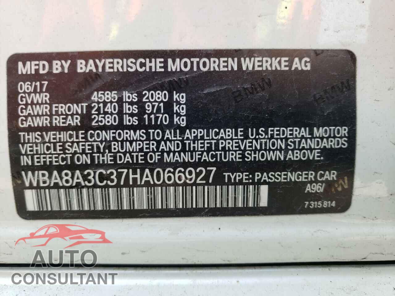 BMW 3 SERIES 2017 - WBA8A3C37HA066927