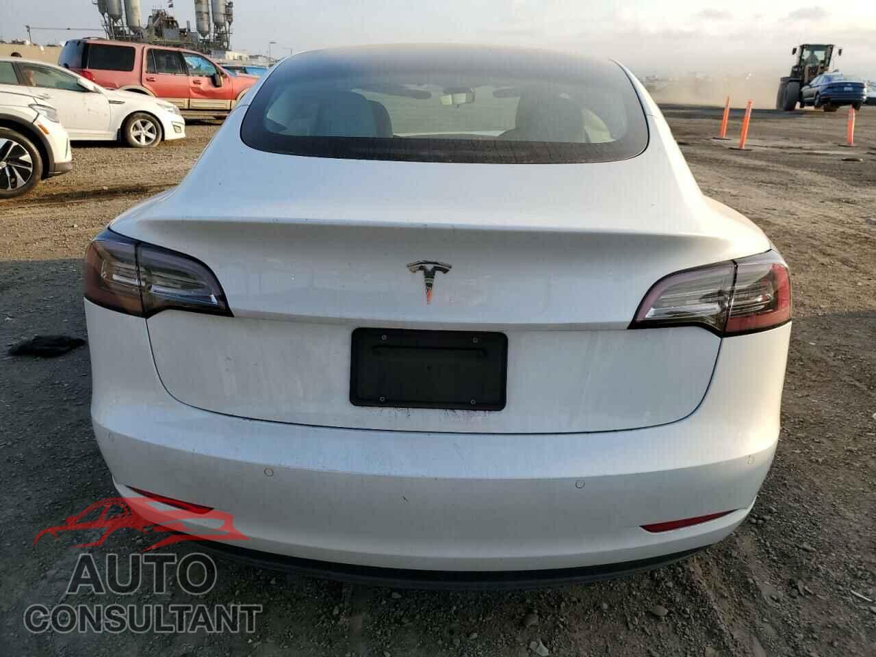 TESLA MODEL 3 2022 - 5YJ3E1EA0NF147997