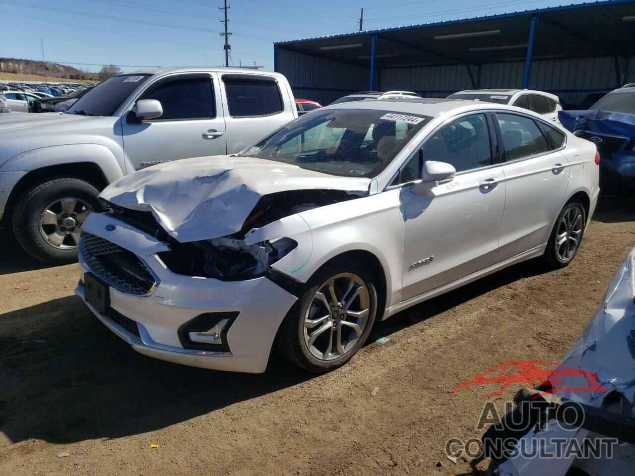 FORD FUSION 2019 - 3FA6P0RU3KR286642