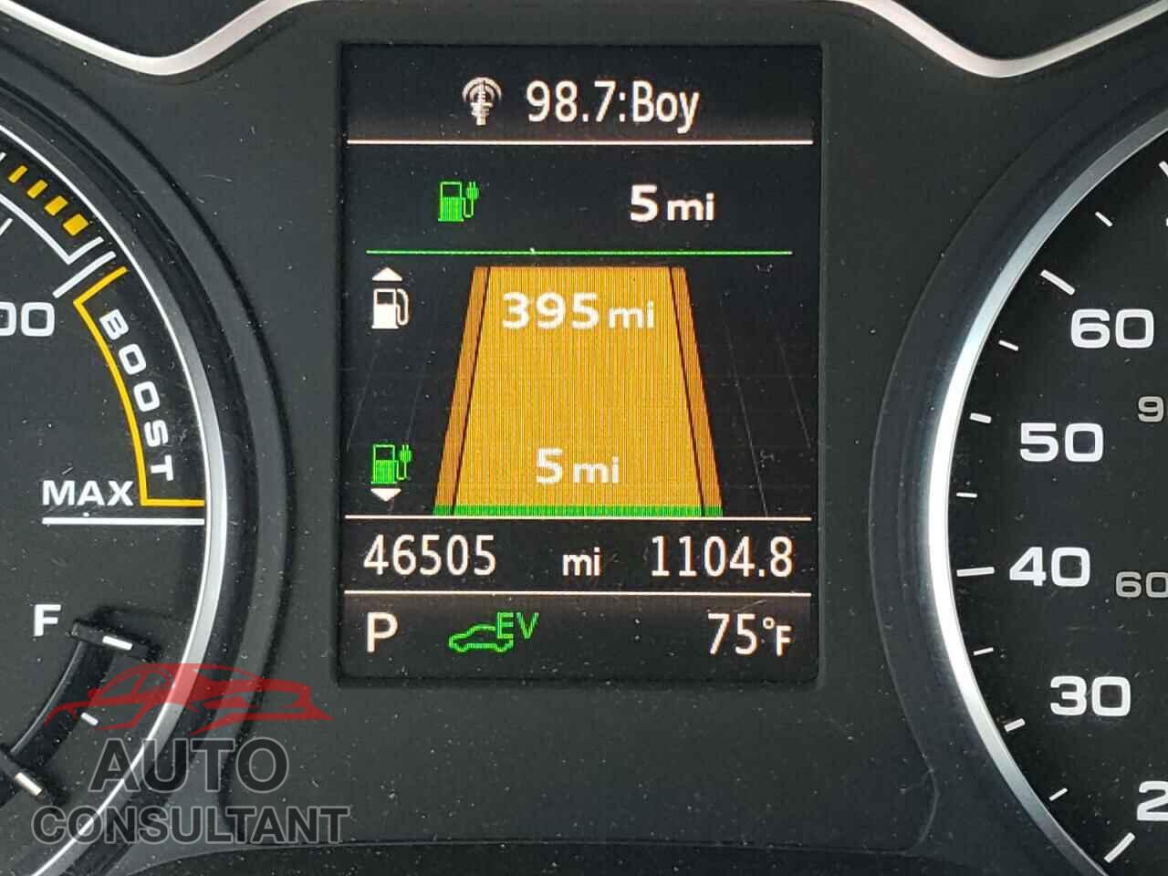 AUDI A3 2017 - WAUUPBFF4HA043098