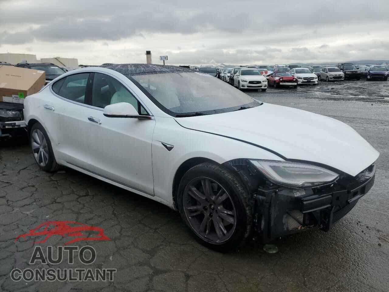 TESLA MODEL S 2020 - 5YJSA1E20LF390951