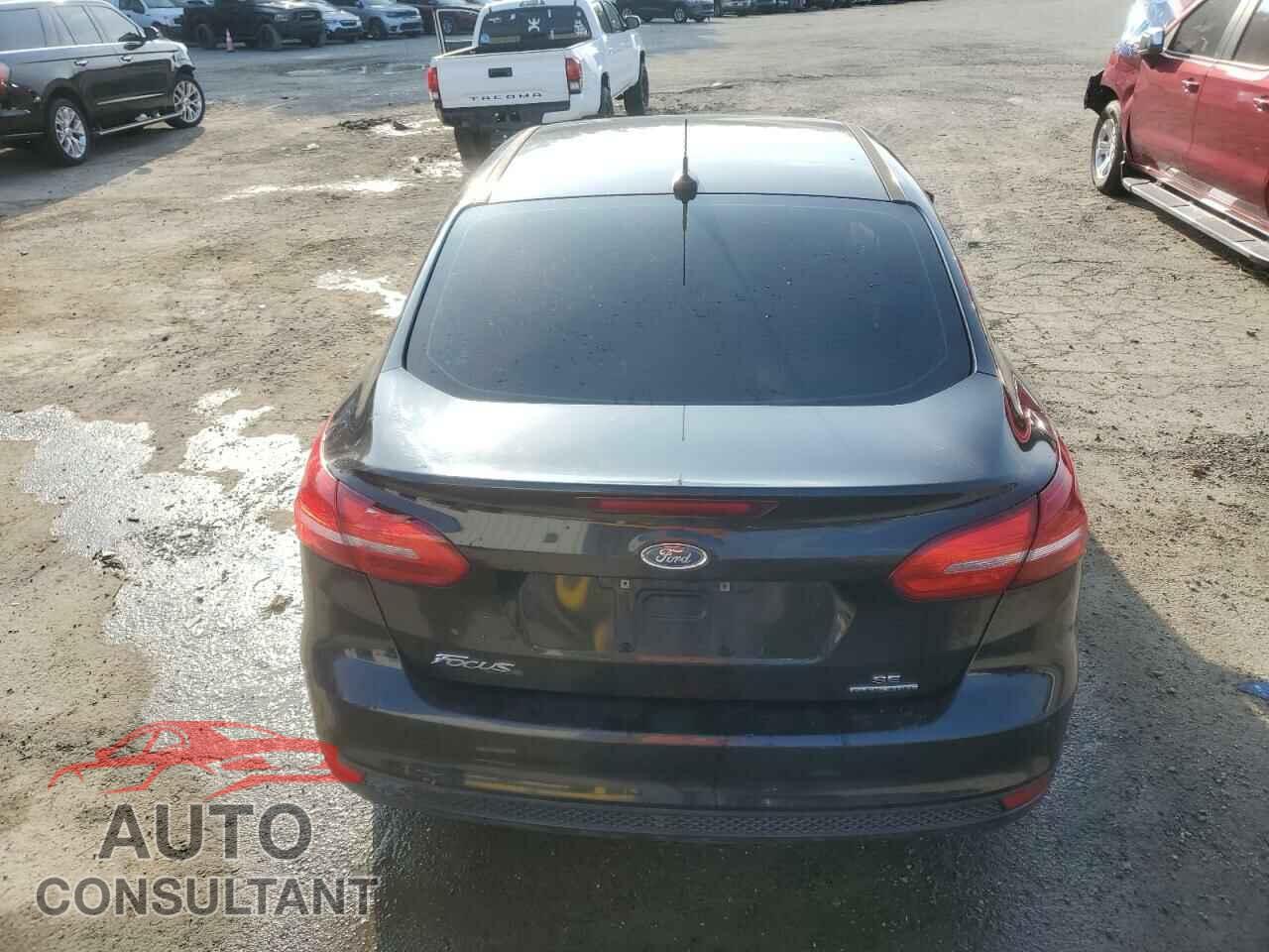 FORD FOCUS 2015 - 1FADP3F20FL257194