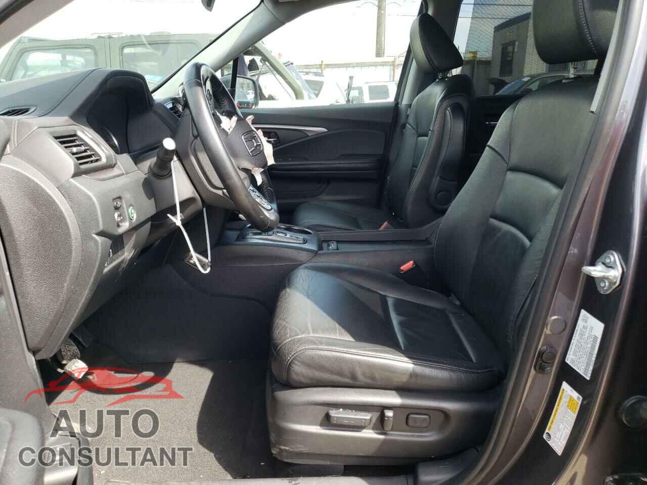 HONDA PILOT 2021 - 5FNYF5H56MB026740