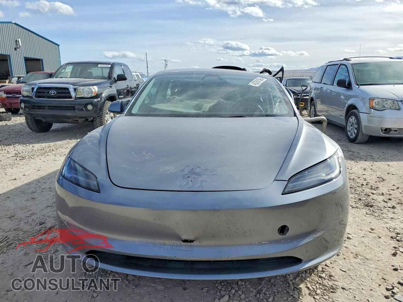 TESLA MODEL 3 2025 - 5YJ3E1EBXSF016502
