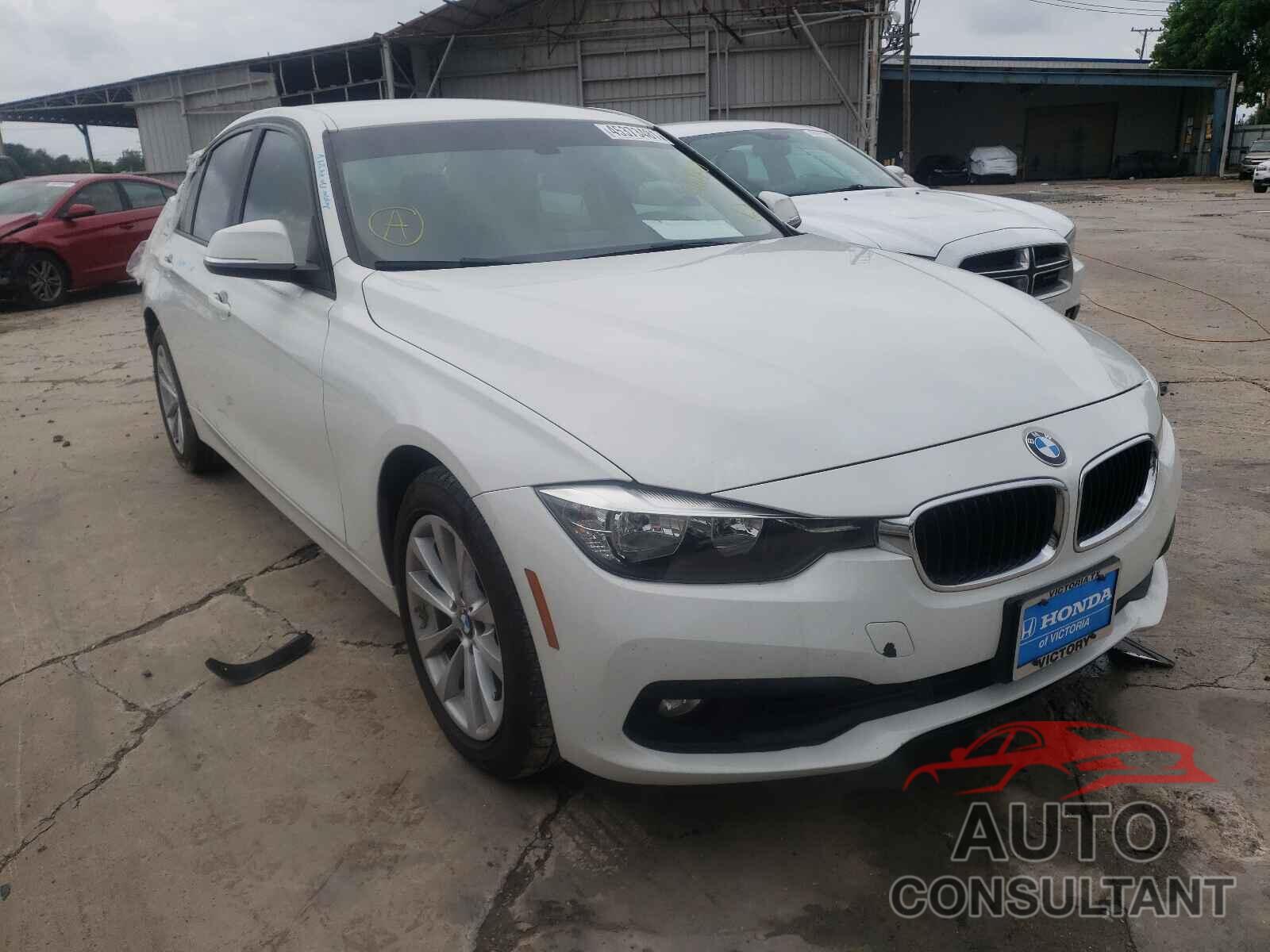 BMW 3 SERIES 2016 - WBA8E1G56GNU10940