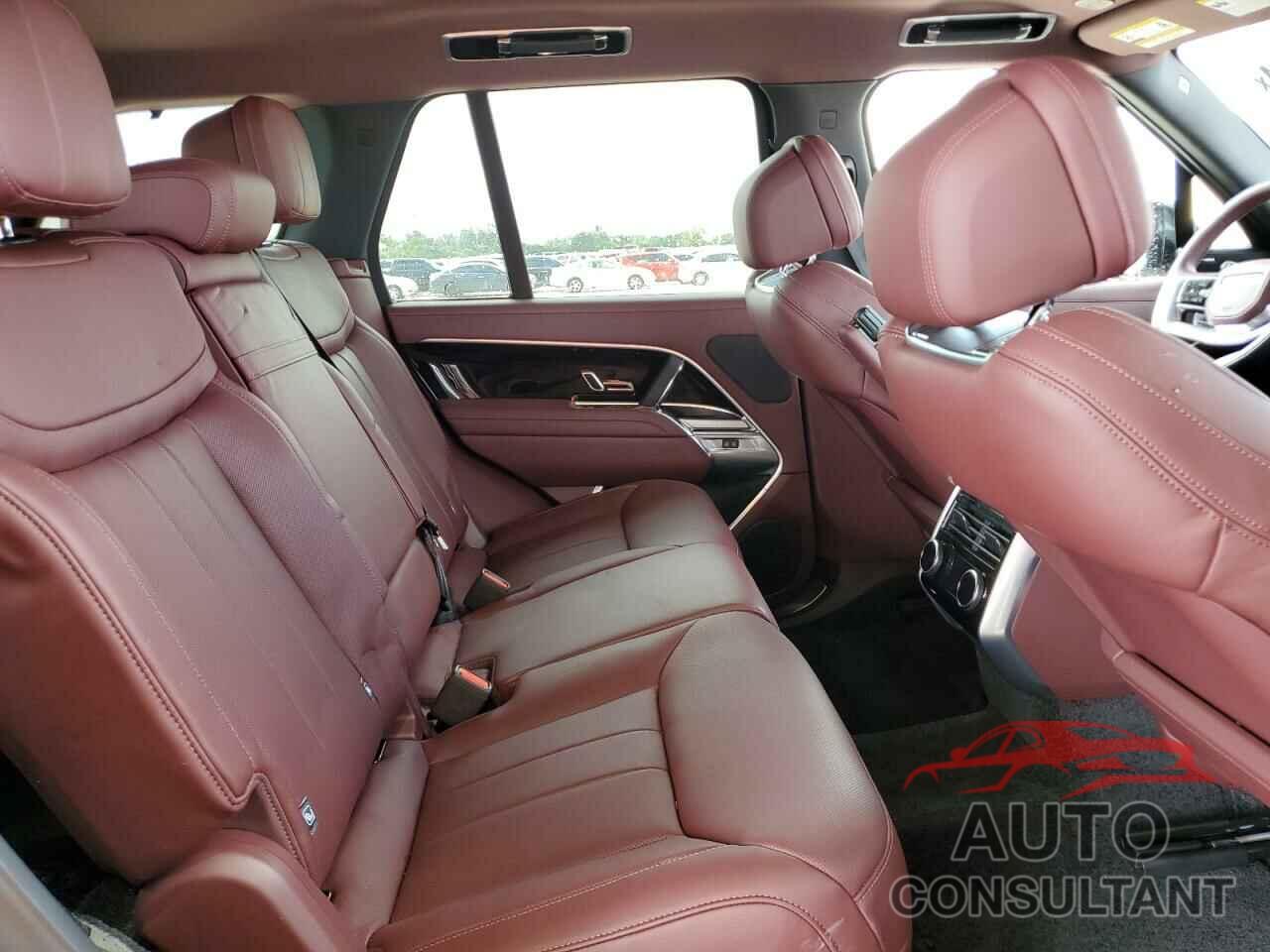 LAND ROVER RANGEROVER 2023 - SALKP9E71PA082901