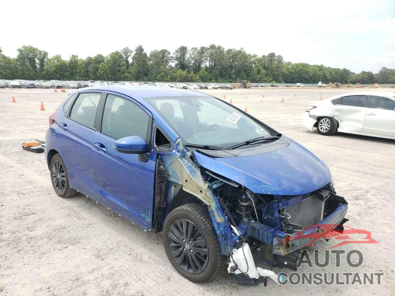 HONDA FIT 2018 - 3HGGK5H69JM701733