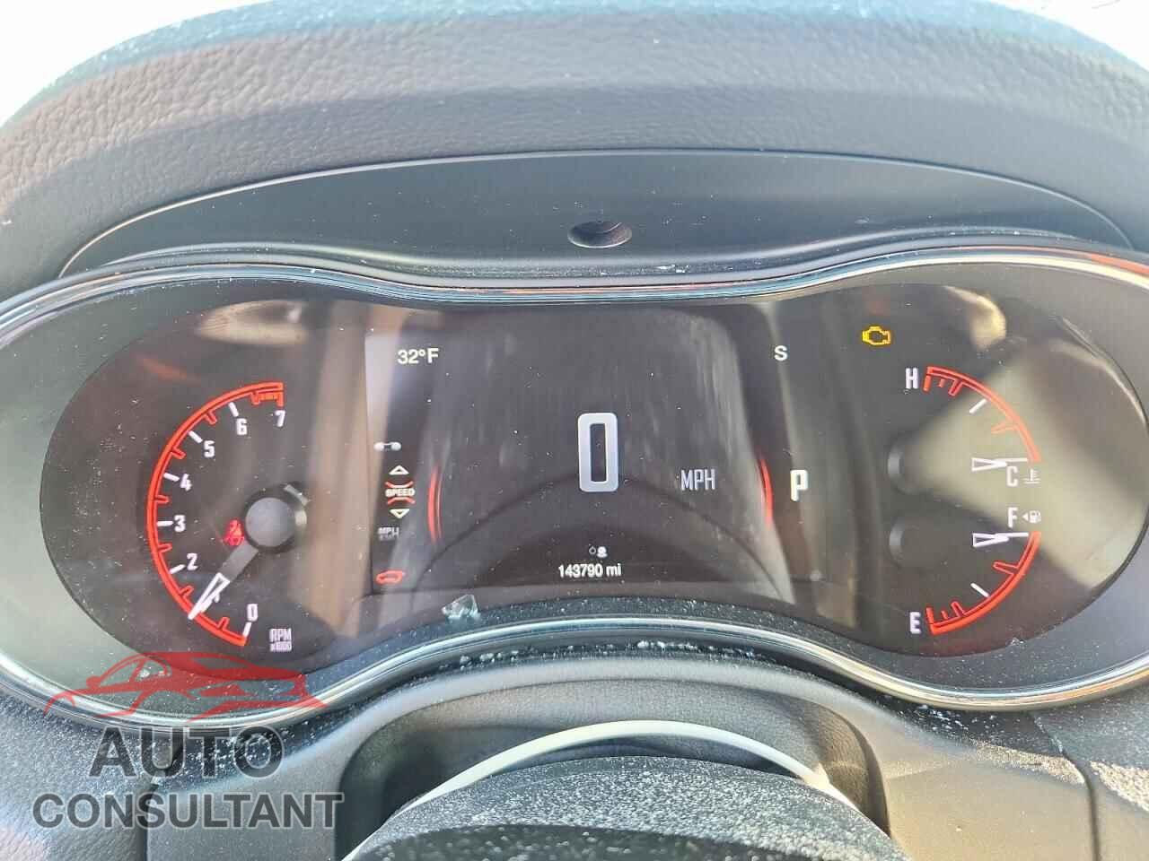 DODGE DURANGO 2015 - 1C4RDJDG3FC826809