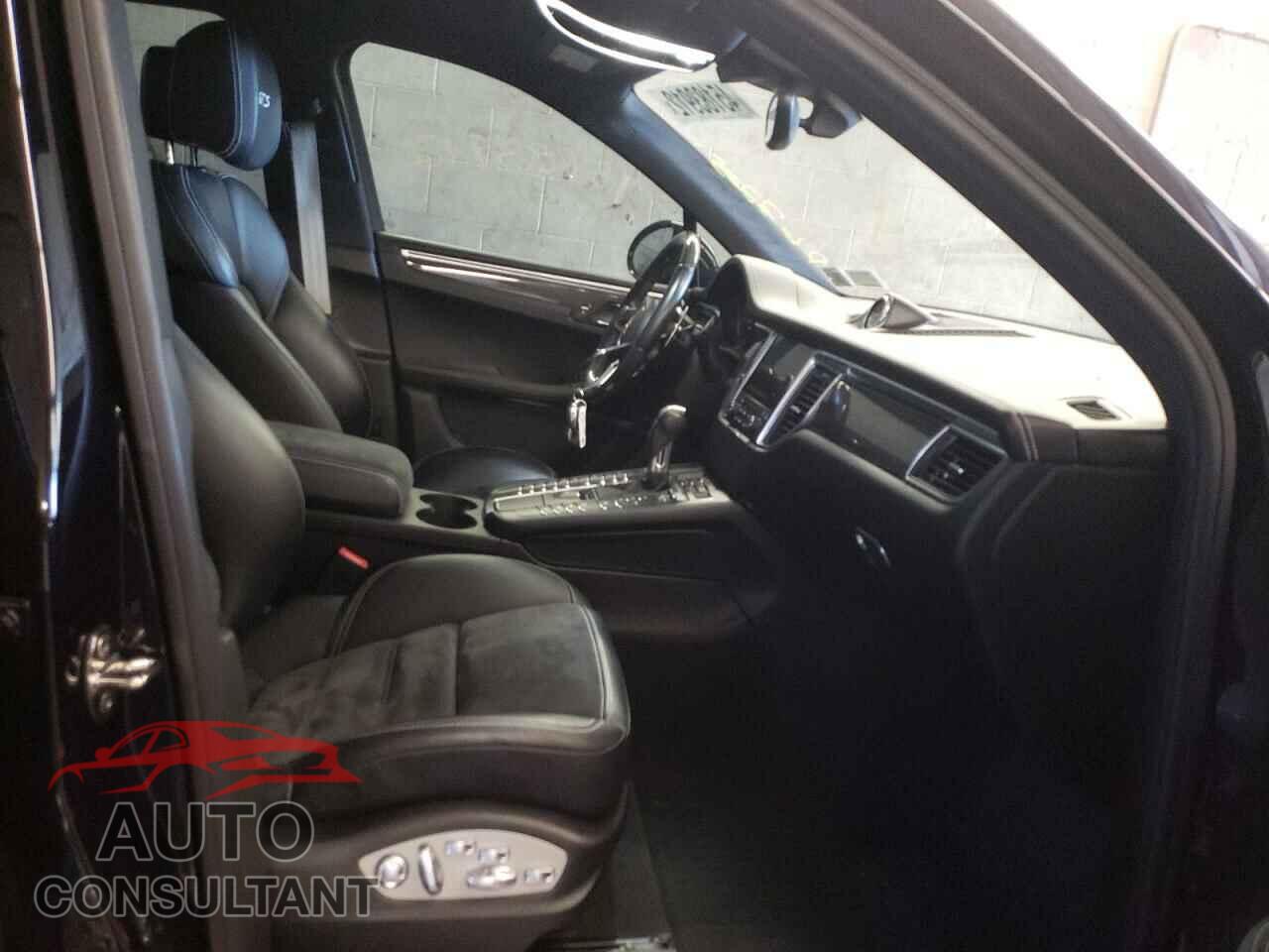 PORSCHE MACAN 2017 - WP1AG2A59HLB55175