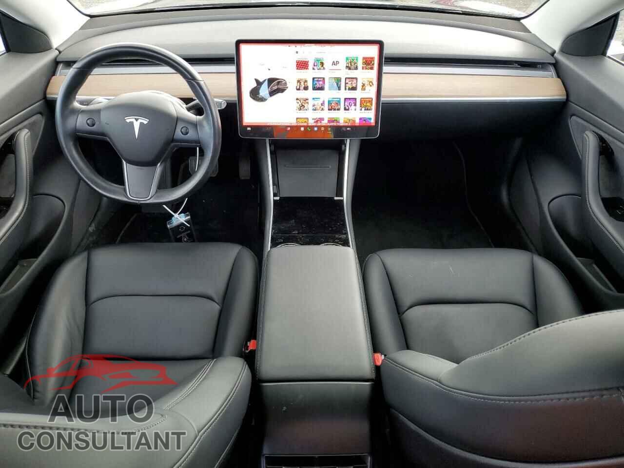 TESLA MODEL 3 2018 - 5YJ3E1EA8JF039489