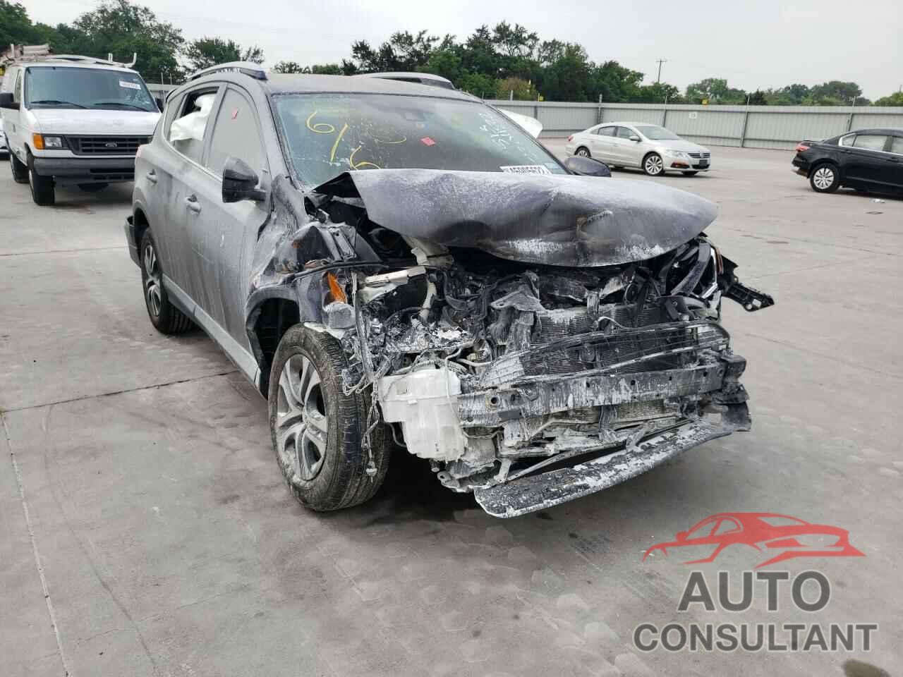 TOYOTA RAV4 2017 - JTMZFREV6HJ101743