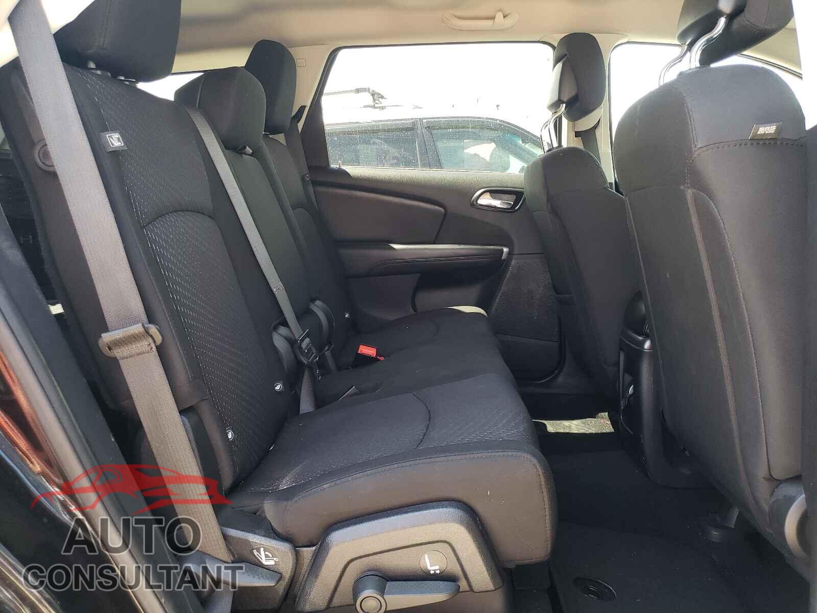 DODGE JOURNEY 2018 - 3C4PDCAB2JT347323