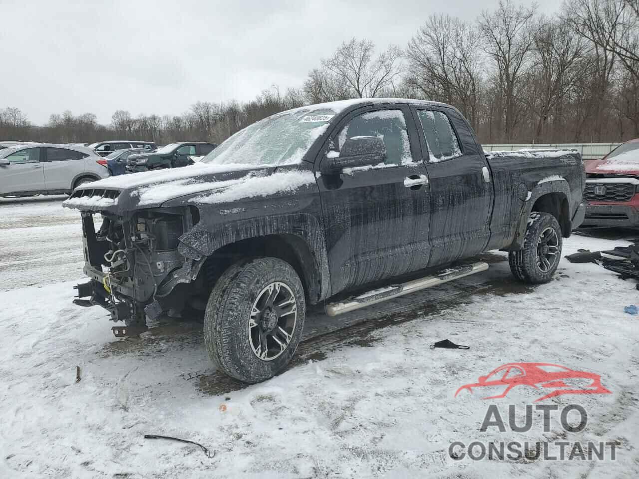 TOYOTA TUNDRA 2018 - 5TFUM5F1XJX079026