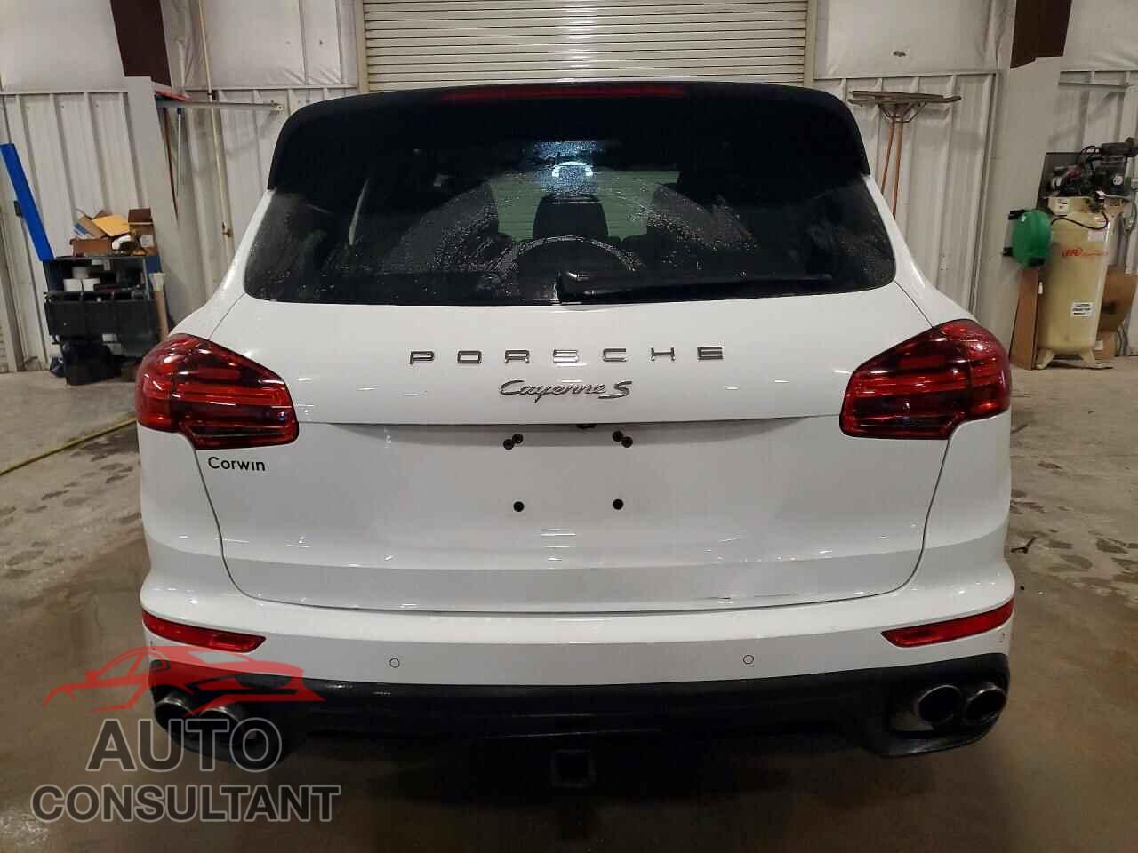 PORSCHE CAYENNE 2015 - WP1AB2A22FLA56537