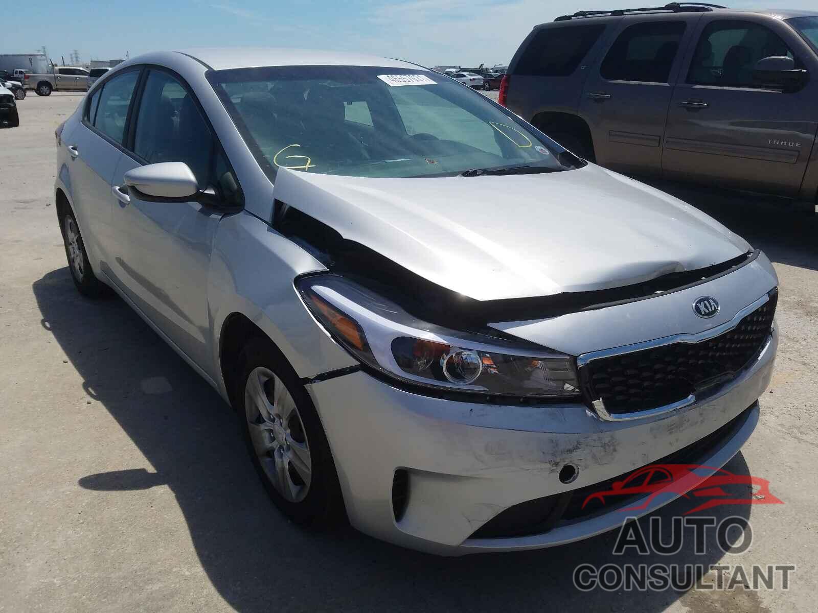 KIA FORTE 2017 - 3KPFK4A75HE047227