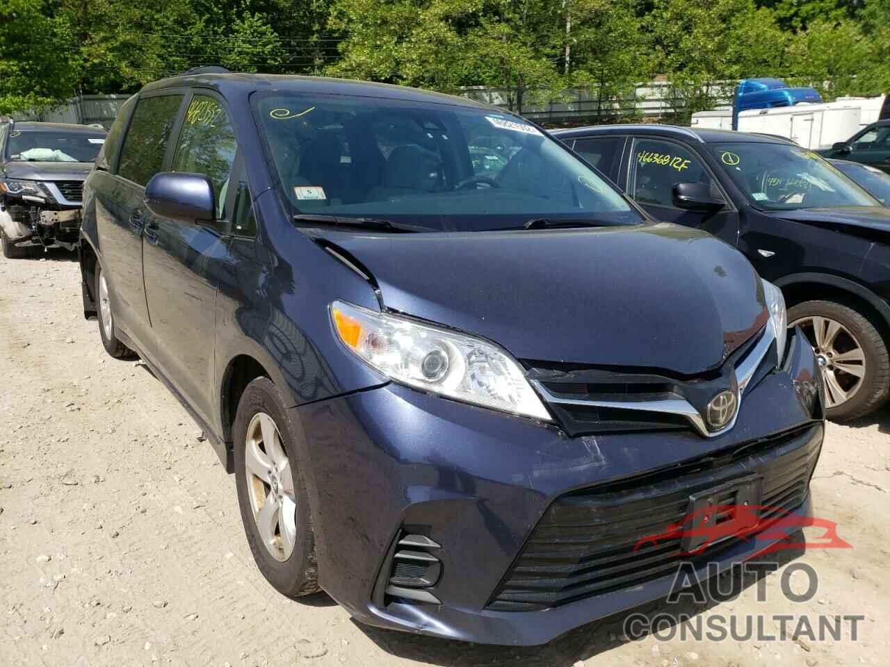 TOYOTA SIENNA 2019 - 5TDKZ3DC4KS966176