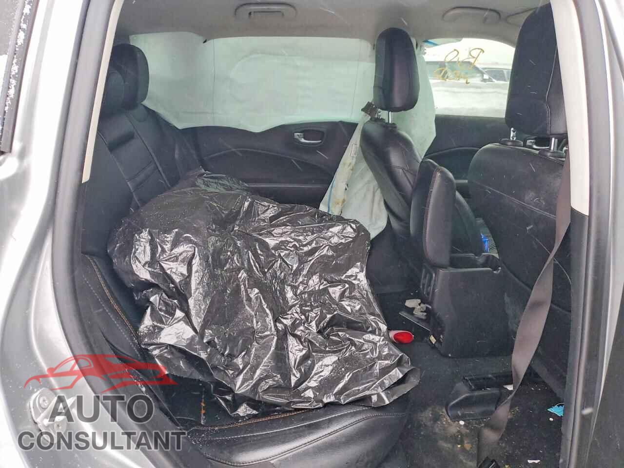 JEEP COMPASS 2019 - 3C4NJCCB6KT755449