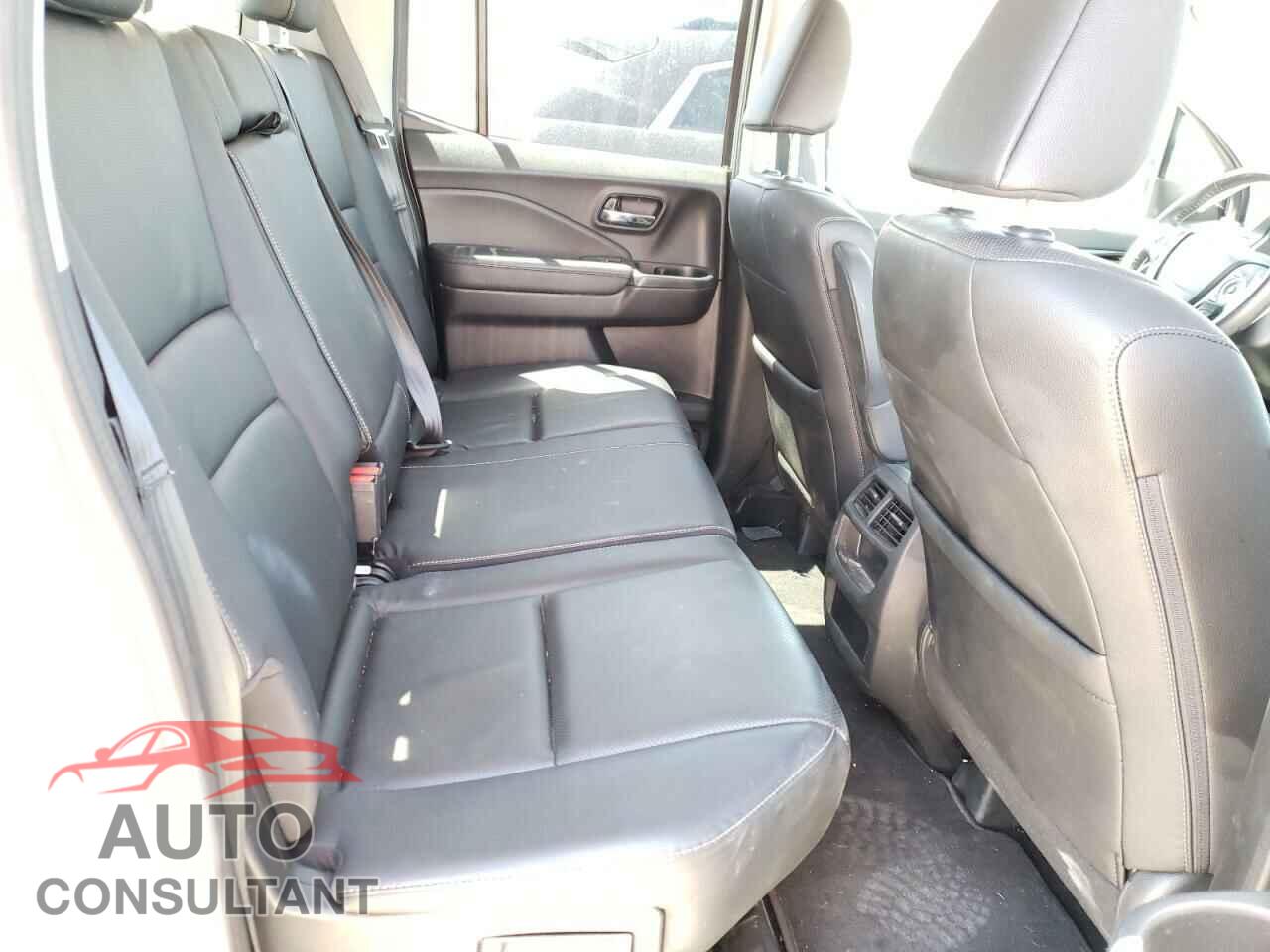 HONDA RIDGELINE 2018 - 5FPYK3F74JB008809