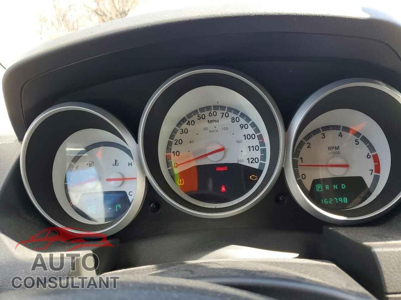 DODGE CARAVAN 2010 - 2D4RN3D12AR364069