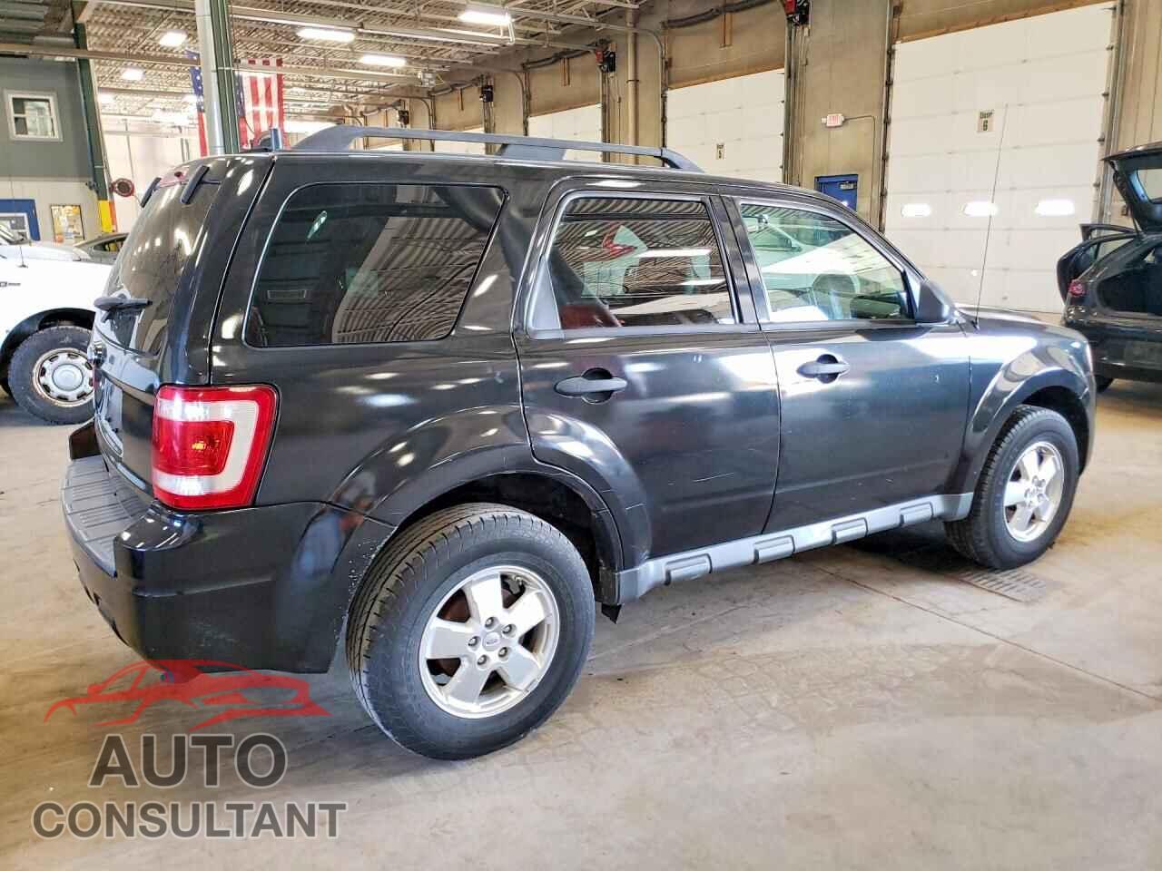 FORD ESCAPE 2011 - 1FMCU0D72BKA51138