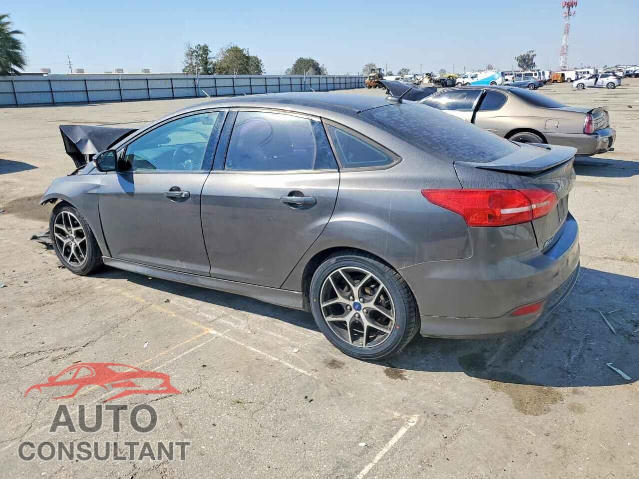 FORD FOCUS 2015 - 1FADP3F29FL324519
