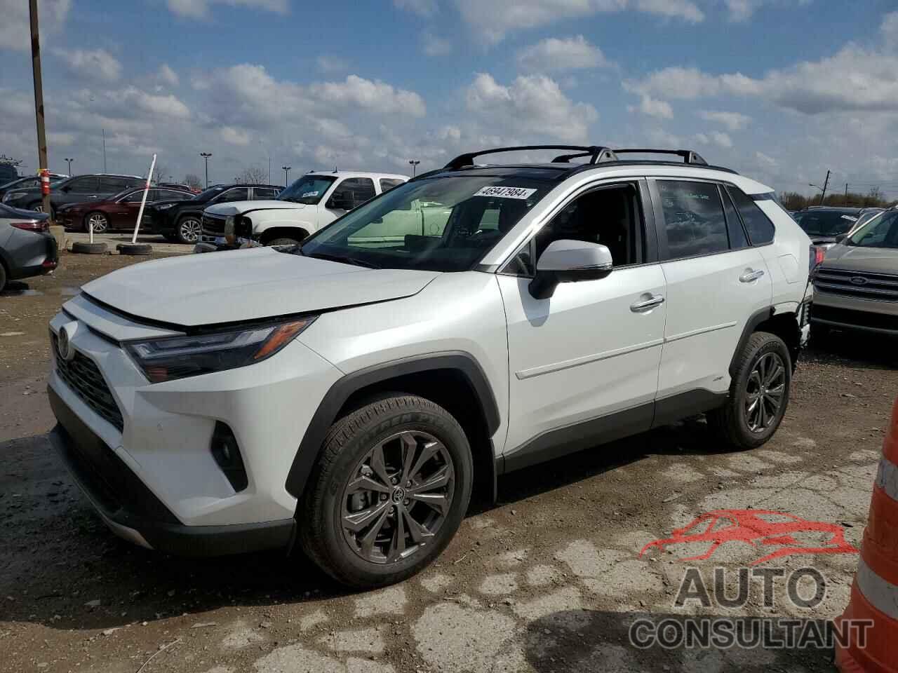 TOYOTA RAV4 2023 - JTMD6RFV6PD548580