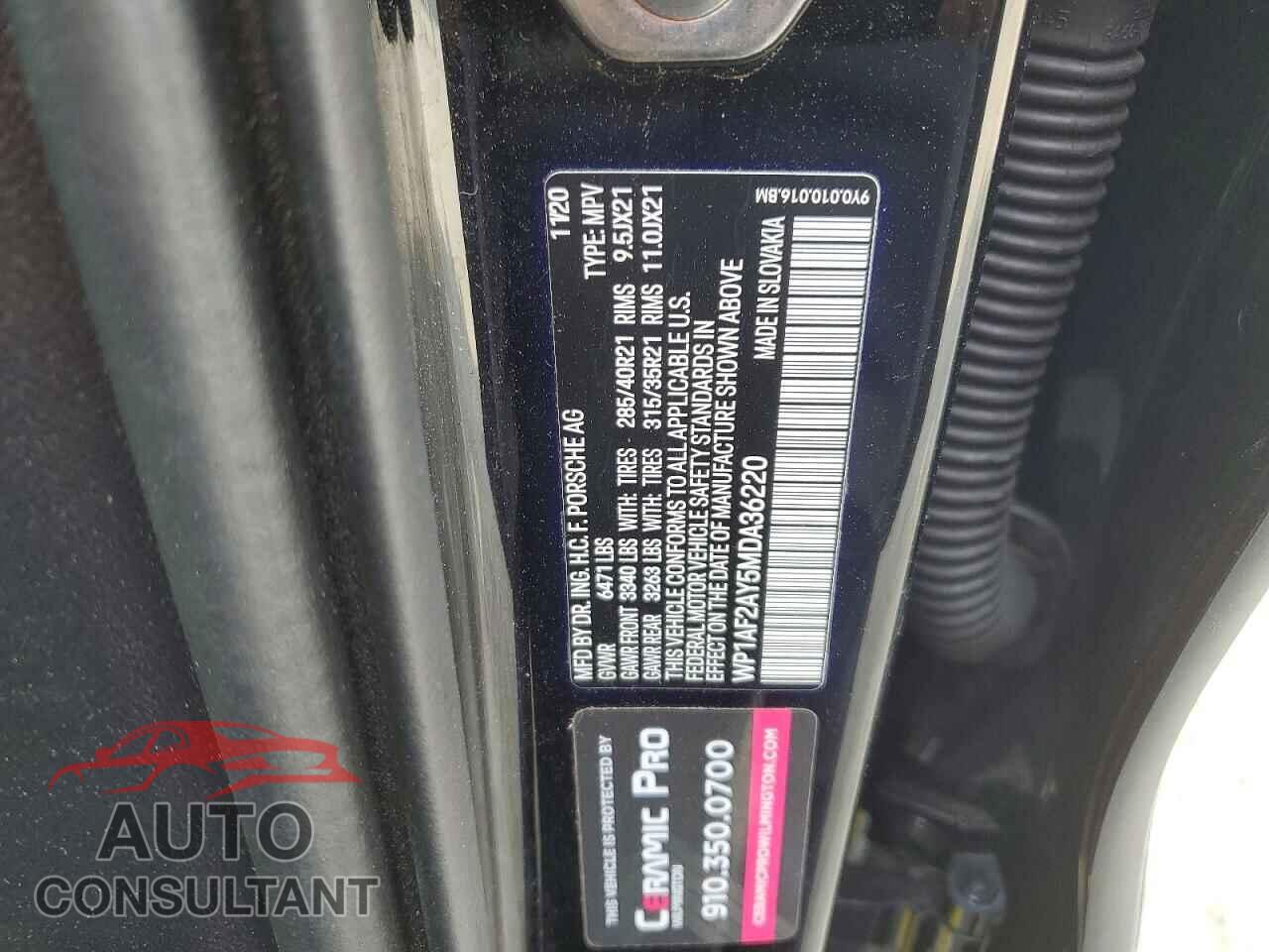 PORSCHE CAYENNE 2021 - WP1AF2AY5MDA36220