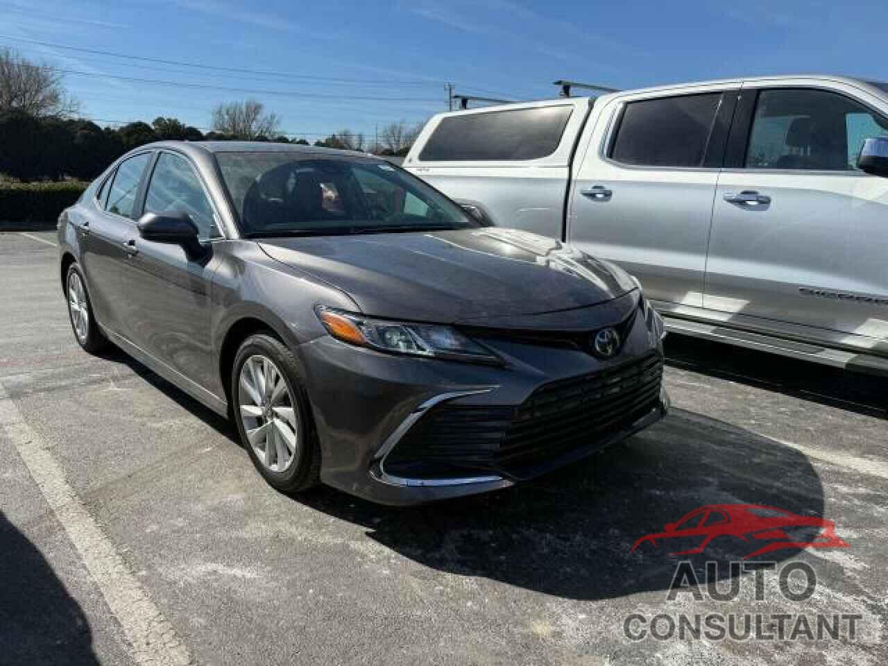 TOYOTA CAMRY 2024 - 4T1C11AKXRU864362