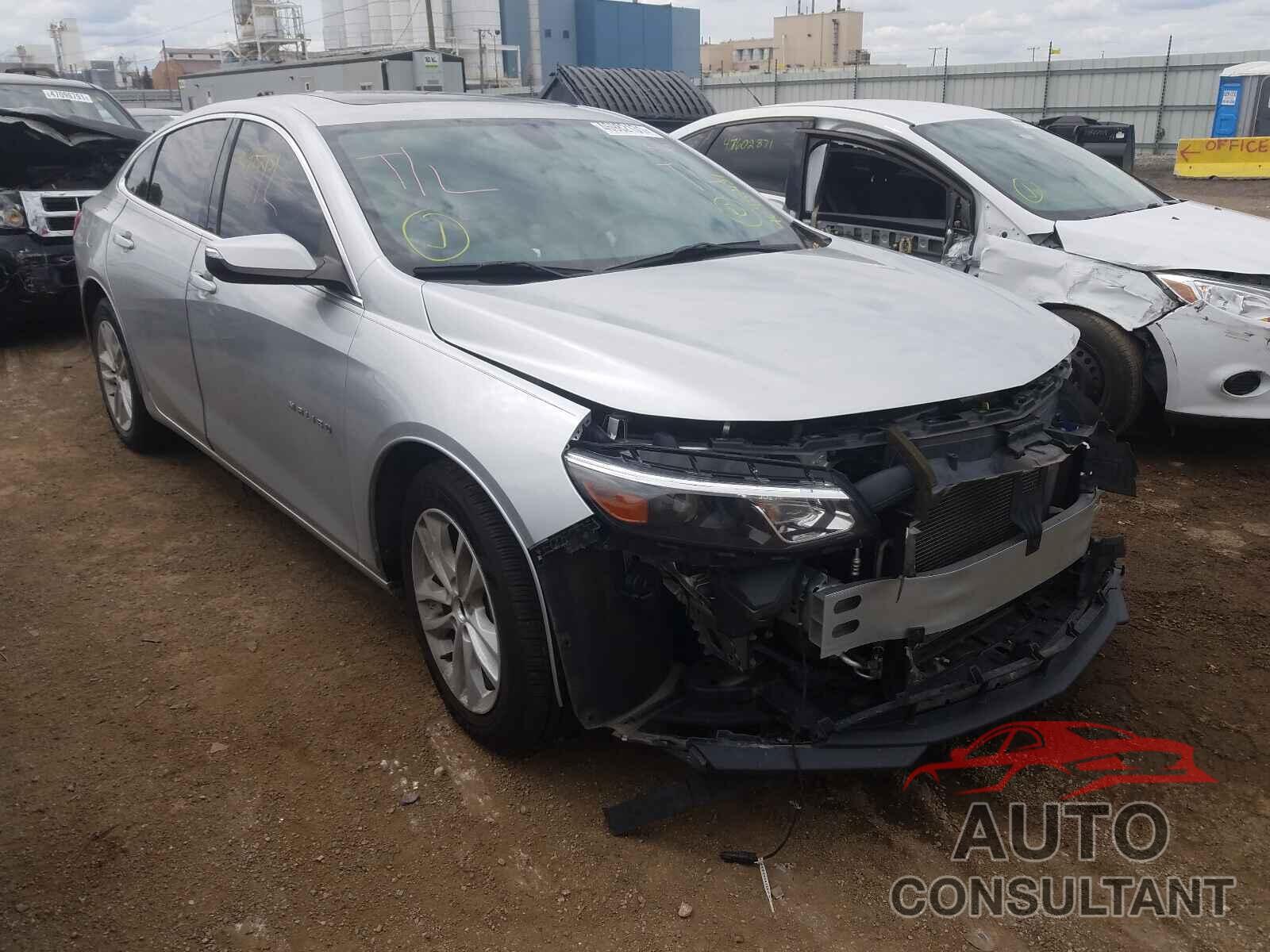 CHEVROLET MALIBU 2017 - 1G1ZE5ST2HF221873
