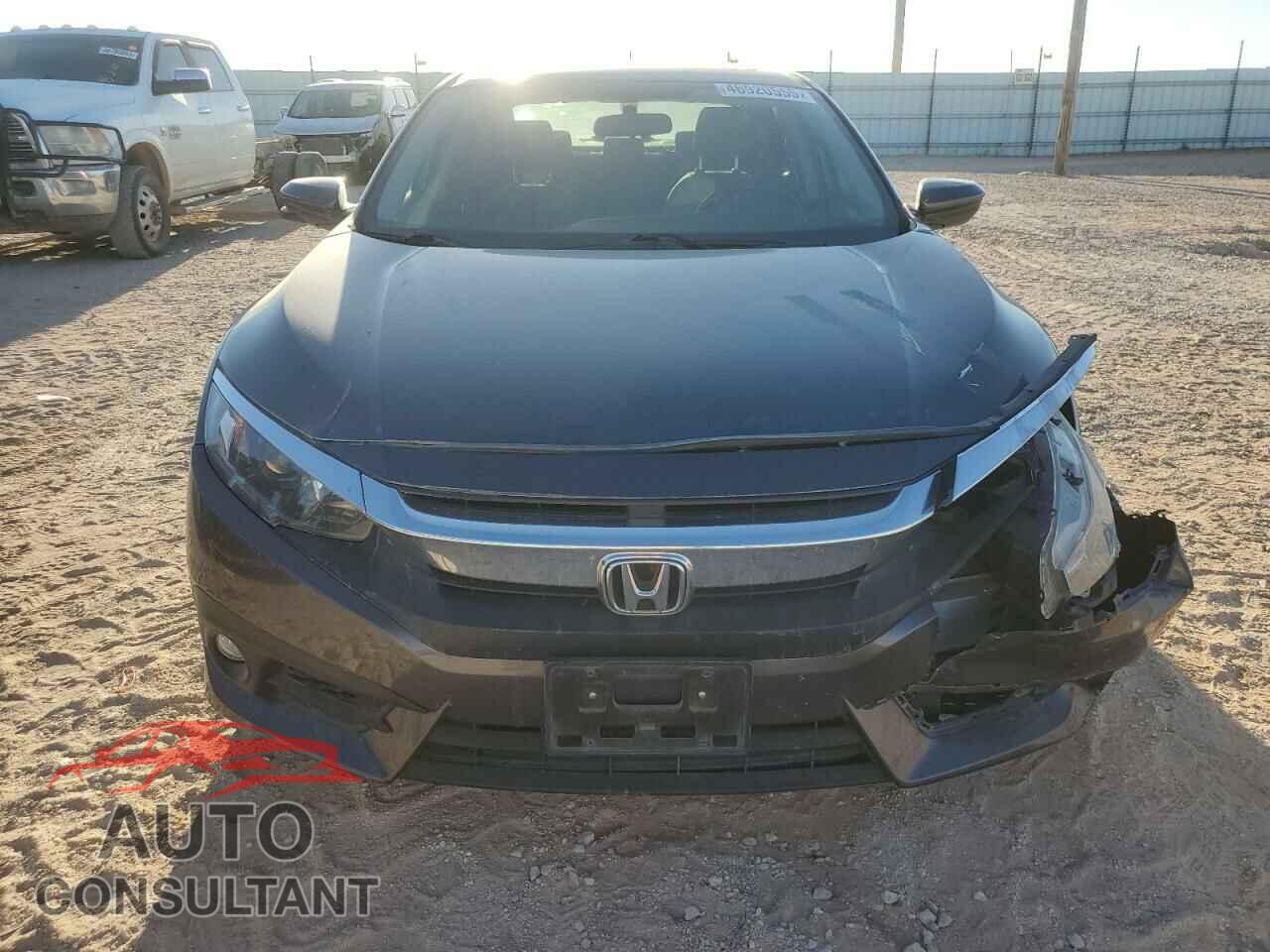 HONDA CIVIC 2018 - JHMFC1F33JX033025