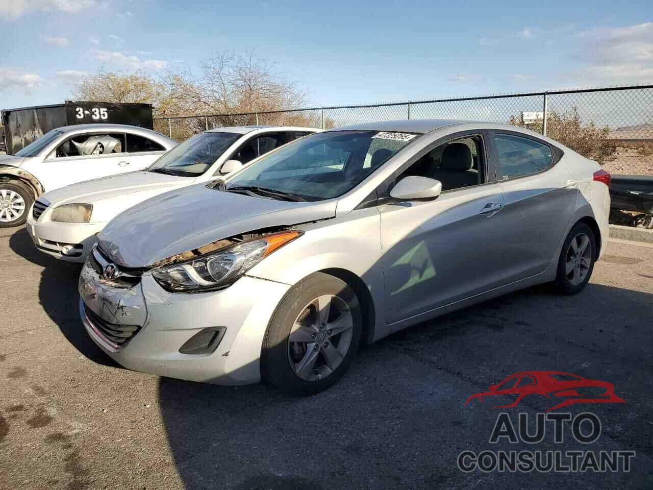 HYUNDAI ELANTRA 2013 - 5NPDH4AE0DH384060