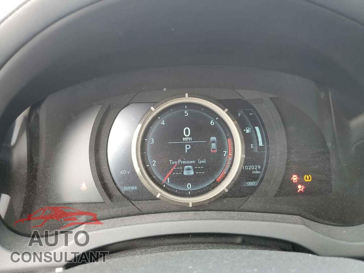 LEXUS IS 2016 - JTHCE1D22G5011951