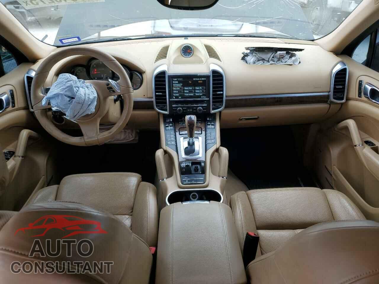 PORSCHE CAYENNE 2013 - WP1AF2A25DLA25929