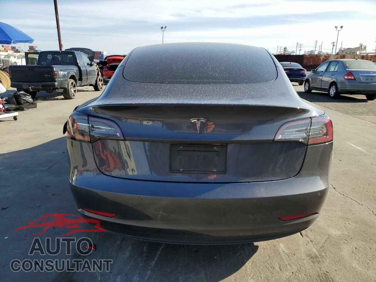 TESLA MODEL 3 2021 - 5YJ3E1EA6MF996725