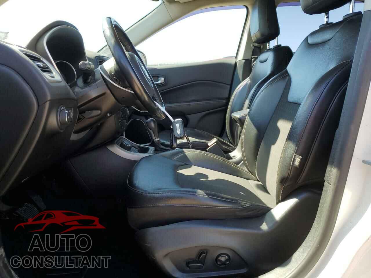 JEEP COMPASS 2020 - 3C4NJDBBXLT132182