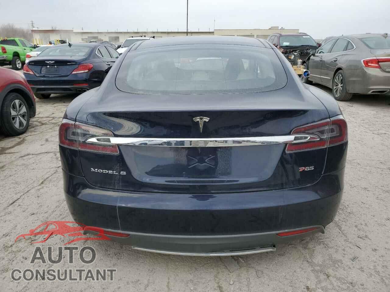 TESLA MODEL S 2013 - 5YJSA1CP2DFP26714