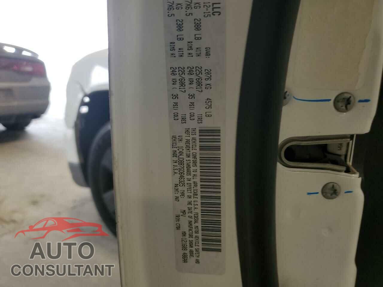 JEEP COMPASS 2016 - 1C4NJDBB7GD646325