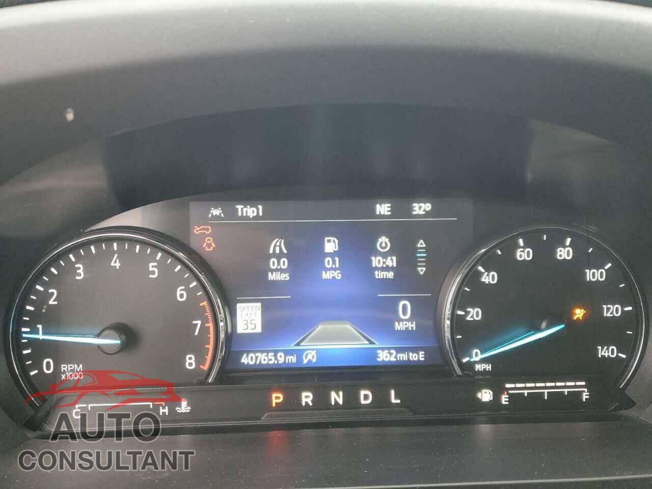 FORD EXPLORER 2022 - 1FMSK8FH0NGA52706