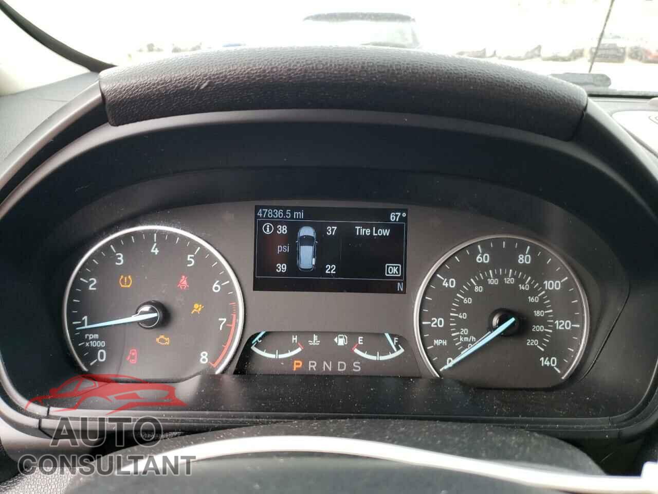 FORD ECOSPORT 2019 - MAJ6S3KL8KC309901