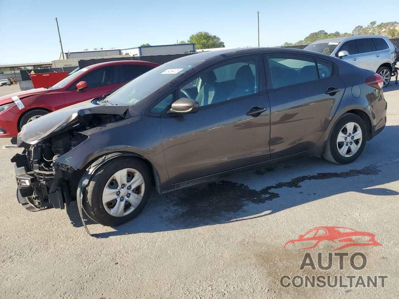 KIA FORTE 2017 - 3KPFL4A77HE026487