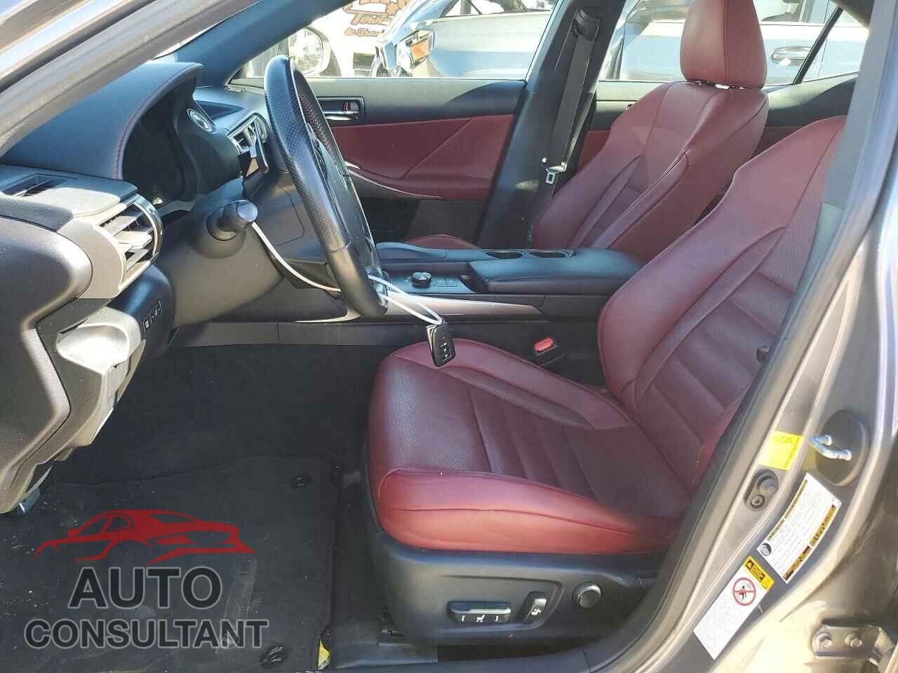 LEXUS IS 2015 - JTHBF1D20F5059083