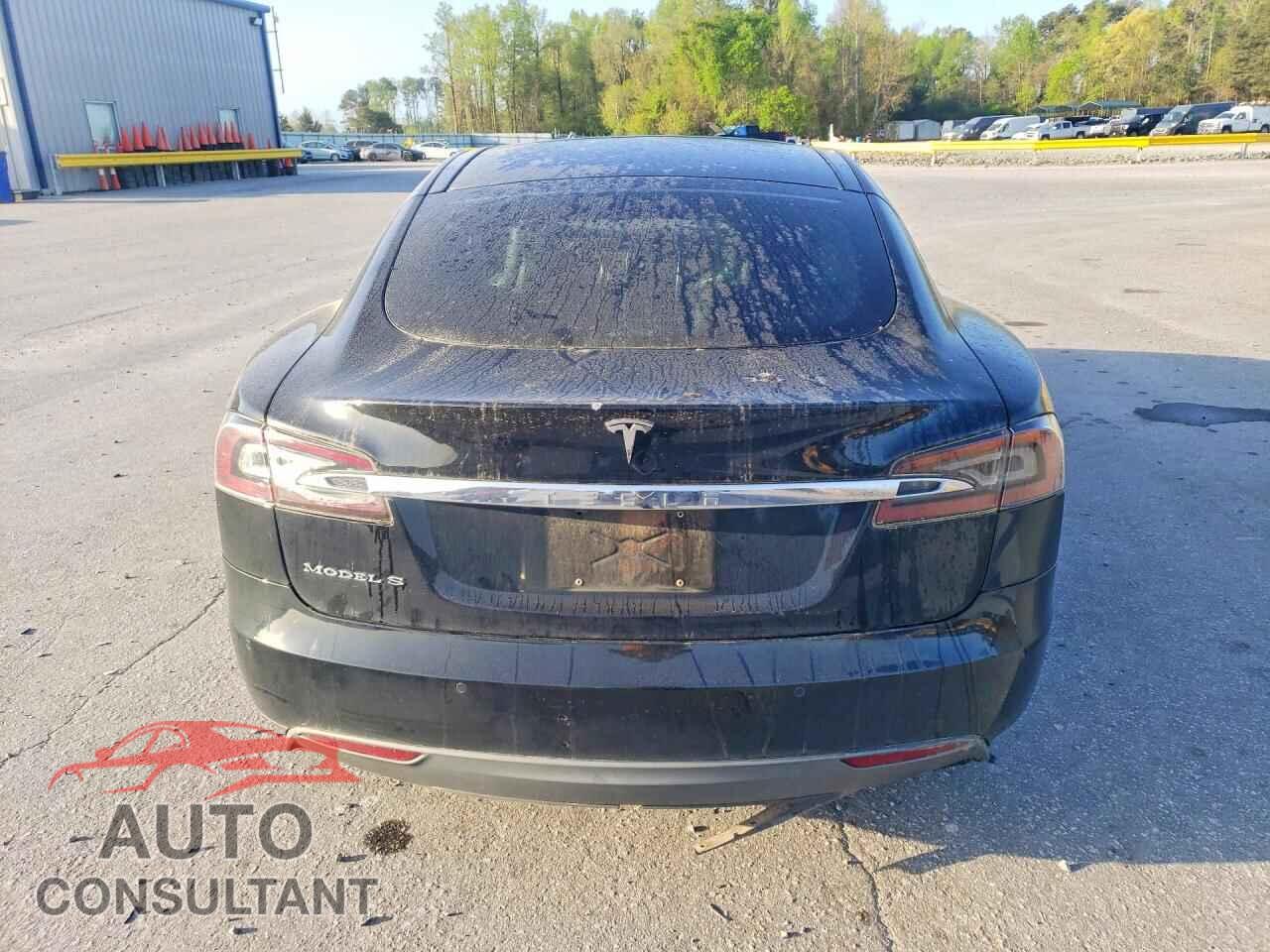 TESLA MODEL S 2016 - 5YJSA1E13GF120884