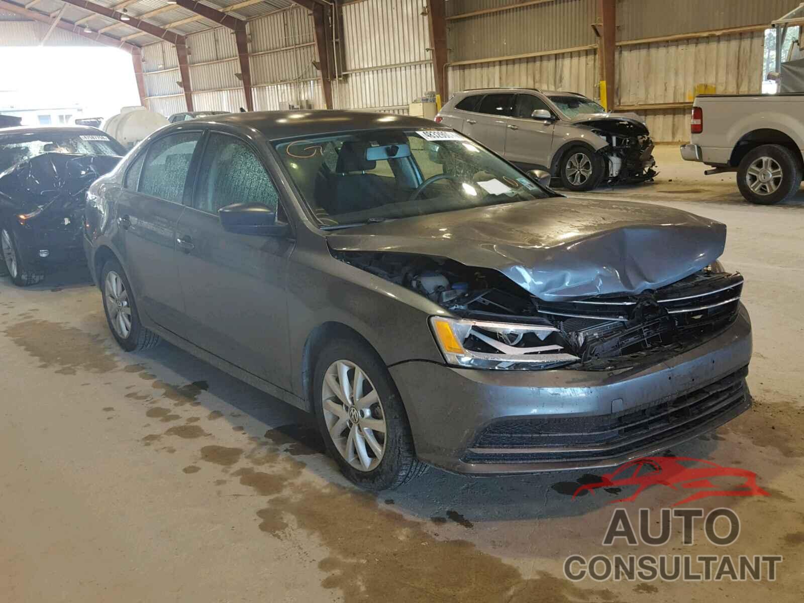 VOLKSWAGEN JETTA 2015 - 3VWD17AJ3FM267487