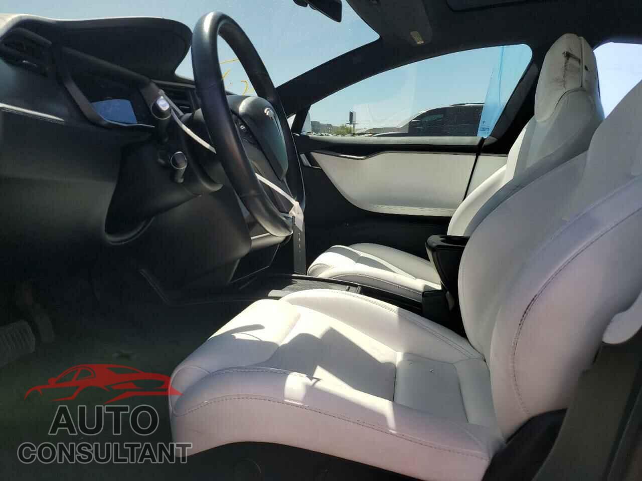 TESLA MODEL S 2018 - 5YJSA1E25JF289045