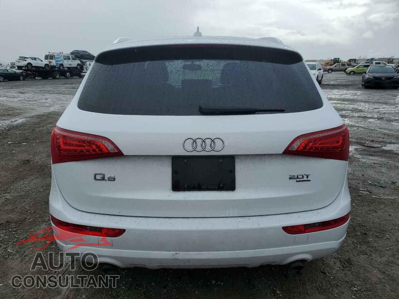 AUDI Q5 2012 - WA1LFAFP2CA077399