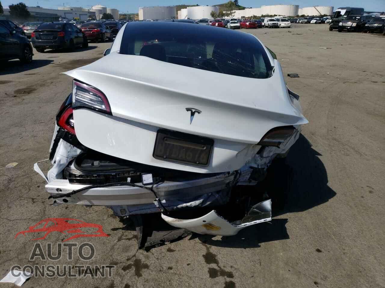 TESLA MODEL 3 2021 - 5YJ3E1EA2MF053165