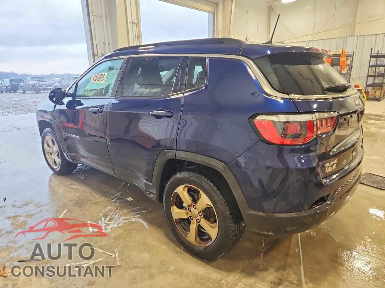 JEEP COMPASS 2018 - 3C4NJDBB2JT342420