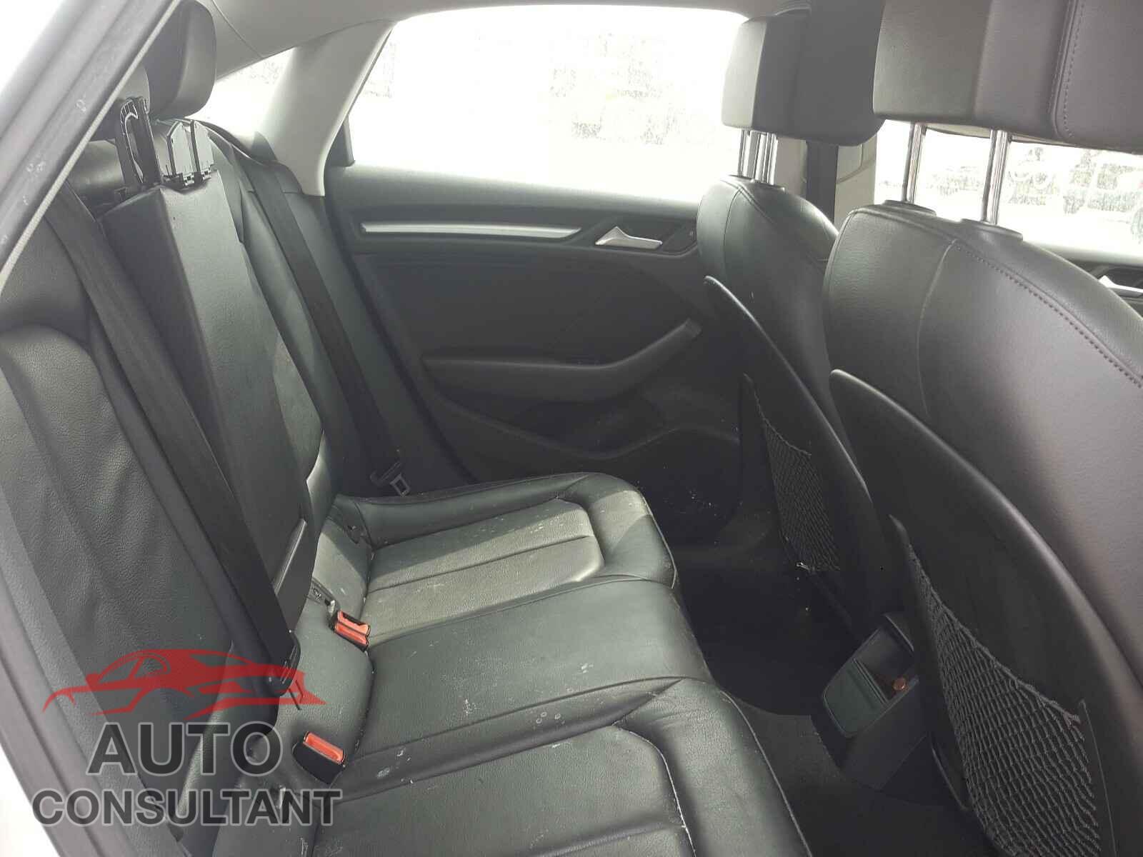 AUDI A3 2015 - WAUACGFF4F1006495