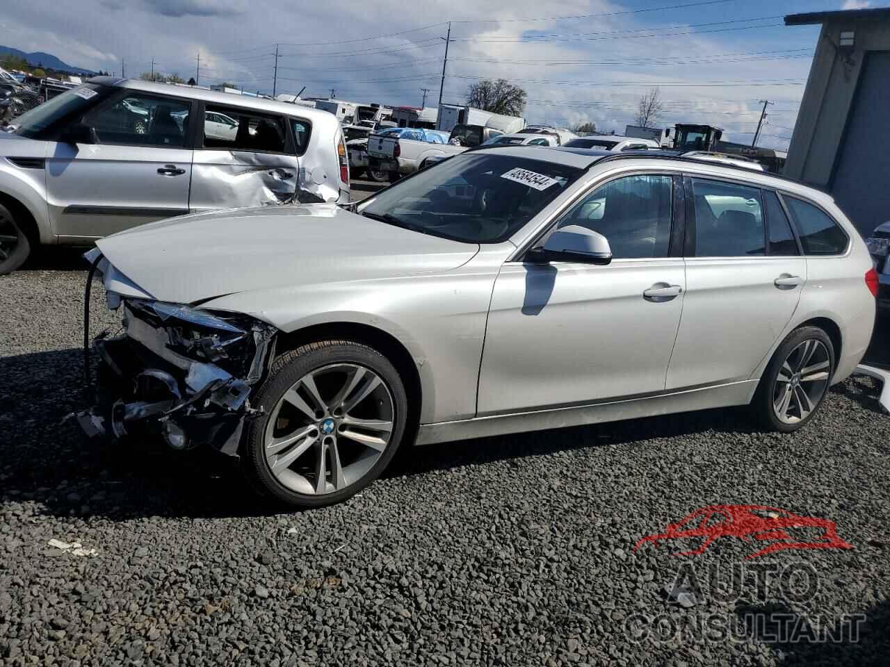 BMW 3 SERIES 2017 - WBA8J1C38HA018261