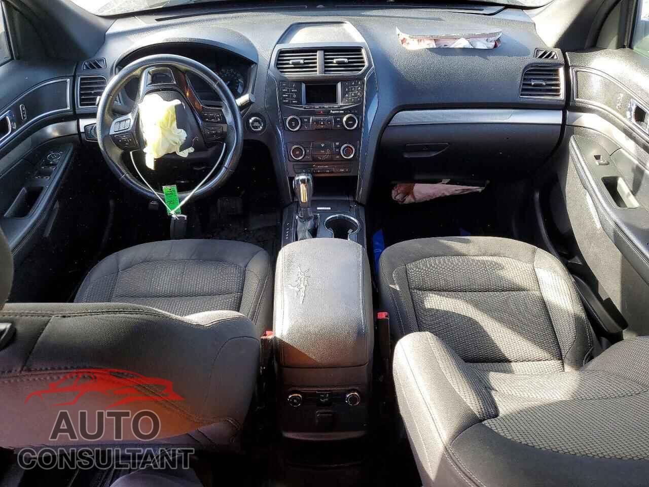 FORD EXPLORER 2018 - 1FM5K7D82JGB47854